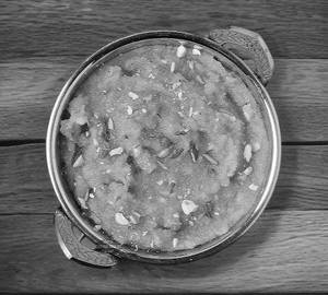 Suji Halwa [Rawa Halwa]