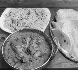 Chicken Handi 14 Pieces,Zeera Rice,Rumali Roti 10 Piece