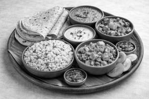 Special Paneer Sukoon Thali