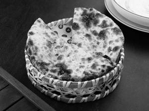 Kulcha Paneer, Onion & Potato
