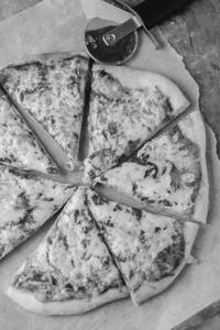 Tomato Pizza