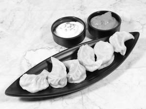 Peri Peri Chicken Steamed Momos[ 6.Pieces]