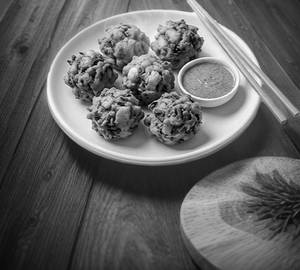 Veg pakora (6 pcs)