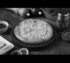 Onion Pizza