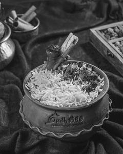 Oudh Special Raan Biryani [Serves 2]