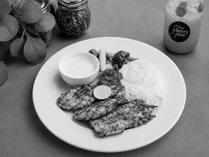 Grilled Fish And Lemon Butter Sauce