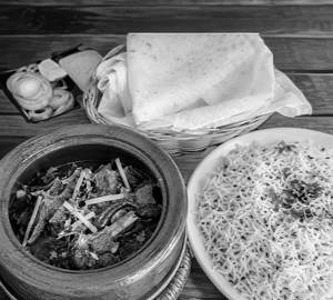 Mutton Handi 14 Pieces,Zeera Rice, Rumali Roti 10 Piece