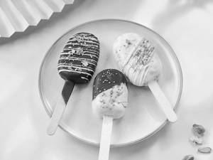 Cakesicle