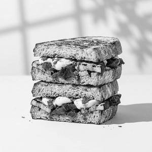 Calabrese Bocconcini Sandwich (High Protein, Low Cal)