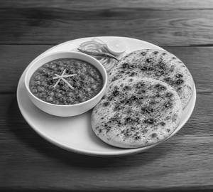 Matar Kulche