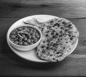 Chole Kulche