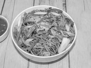 Chicken Schezwan noodles