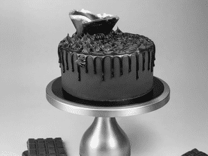 Sugar-Free Vanilla Choco Noir Cake | Eggless | Vegan (1KG)