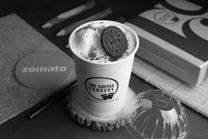 Strawberry Oreo Shake