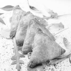 Chicken Samosa 4Pcs