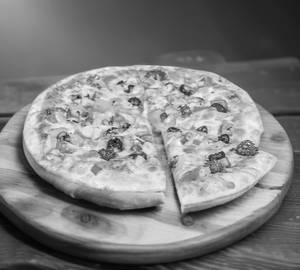 Vegetables Cheese Pizza