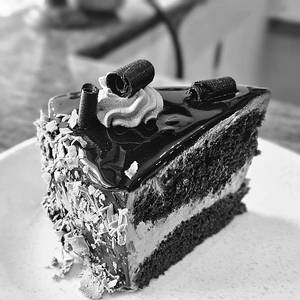 Chocolate Indulge Cake [bc]
