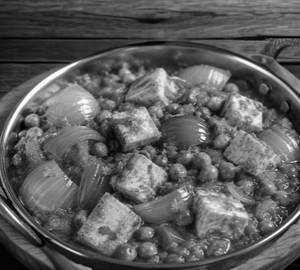 Matar Paneer Do Pyaza