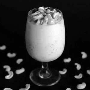 Rajwadi Kaju Thickshake (300 Ml)
