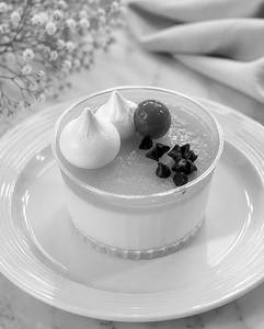 Mango Pannacotta Pastry