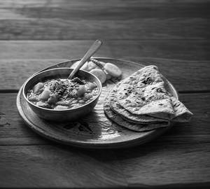 4 Roti & Dalma