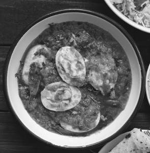 Egg Do Pyaaza [2 Eggs]