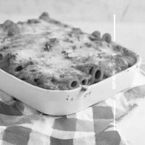 Red baked pasta