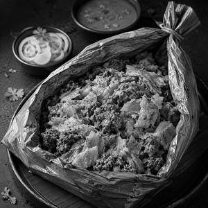Chicken Kizhi Parotta