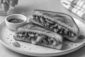 Pesto Mushroom Sandwich