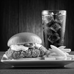 Veg Maharaja Burger + 1 Coca Cola Can + Fries
