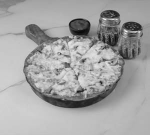 Only Mushroom Pizza