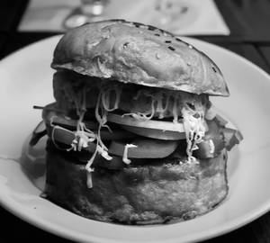 Tandoori Cheese Burger