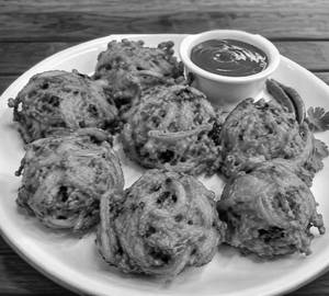 Onion pakoda
