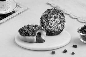 Chocolate Dream Cake Donut