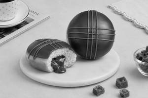 Eclairs Donut
