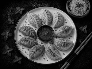 Paneer Momos Platter
