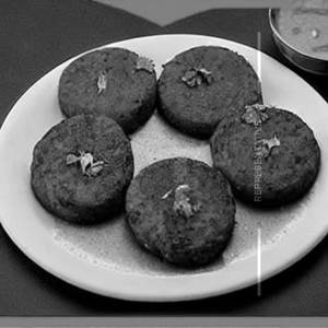 Akhroot Bhutey Ke Kabab