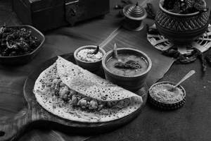Rava Onion Podi Masala Dosa