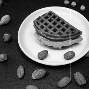 Classic Maple & Nut Waffle