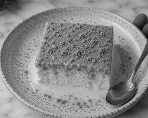 Dulce Lotus Biscoff Milk Cake