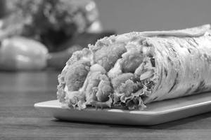 Tandoori Chicken Burger Wrap .