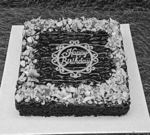 Nuts Brownie Cake 1/4 Kg