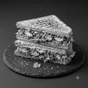 Spicy Sehez Delight Sandwich