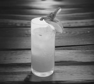 Peach mojito