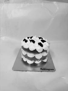 Red Velvet Blueberry Mini Cake