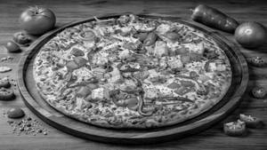Kadai Paneer Pizza