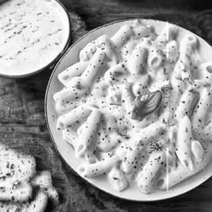 Cheese alfredo white sauce