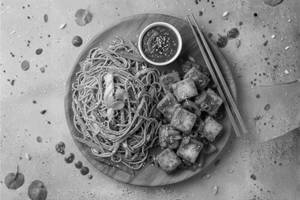 Veg Chowmein With Chilly Paneer