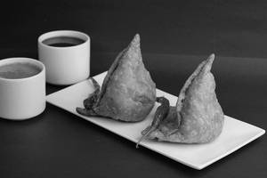 Punjabi Samosa (1 Pc)