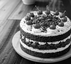 Wine Black Forest [Premium]